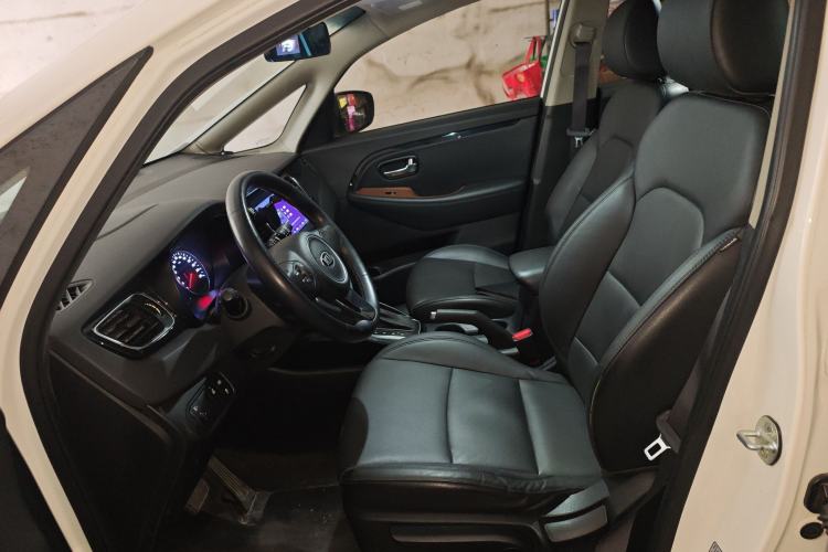 Used Kia Carens 2013 2.0L 7-Seater Automatic Comfort Edition China V Standard
