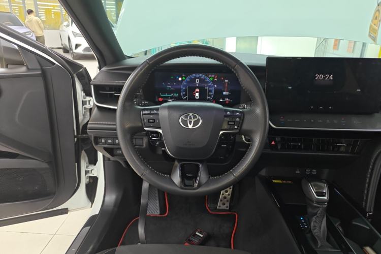 Used Toyota Camry 2024 Dual-Motor 2.0 HXS Sport Plus Edition Steering Wheel