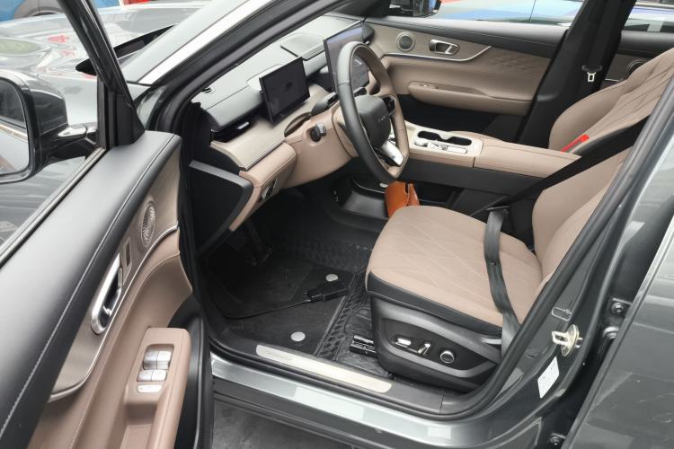 Used Chery Fengyun T8 2025 1.5T 130km Deluxe Version 5 Seats Driver Seat