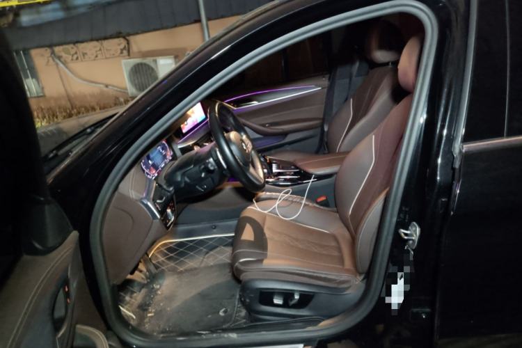 Used BMW 5 Series 2022 Second Facelift 530Li Leading Edition M Sport Package
