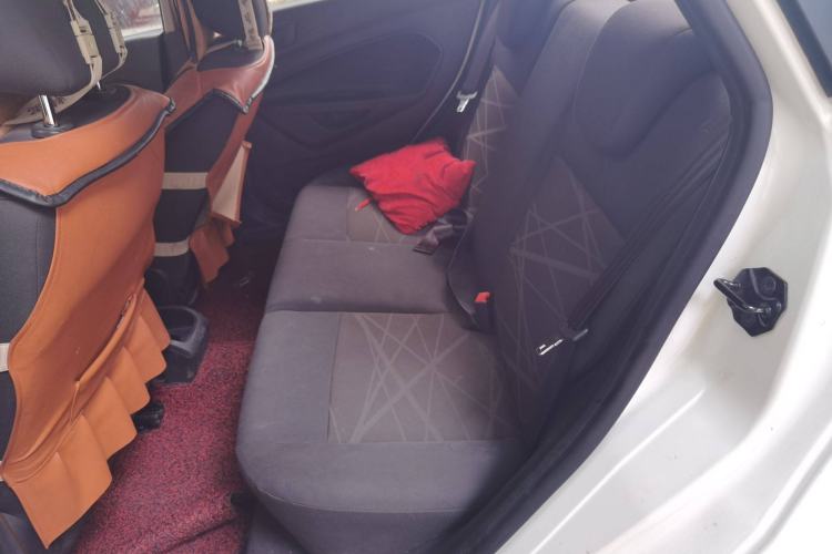 Used Ford Fiesta 2013 Sedan 1.5L Manual Fashion Edition