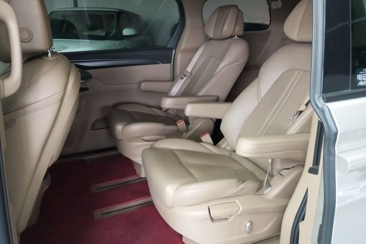 Used Buick GL8 2021 ES Land Cruiser 653T Luxury Edition