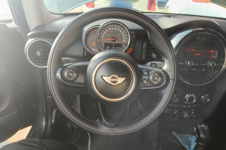 Used MINI MINI 2016 1.2T ONE Pioneer Edition
