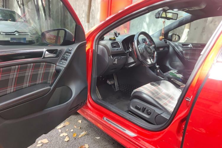 Used Volkswagen Golf 2010 2.0 TSI GTI
