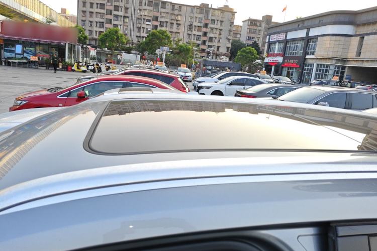 Used Wey VV6 2018 2.0T Two-Wheel-Drive Ultra-Luxury Version China V Standard