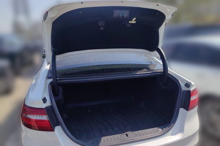 Used Ford Taurus 2015 EcoBoost 325 V6 Flagship Model Trunk