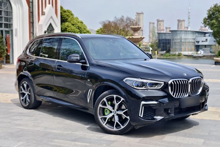 Used BMW X5 2022 Restyled xDrive 40Li M Sport Package Exterior 2