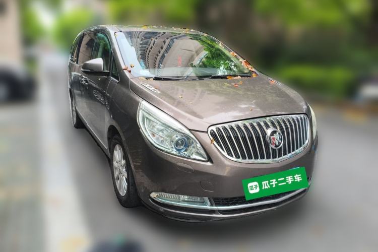 Used Buick GL8 2011 3.0L XT Luxury Business Flagship Edition Front Right 45 Deg