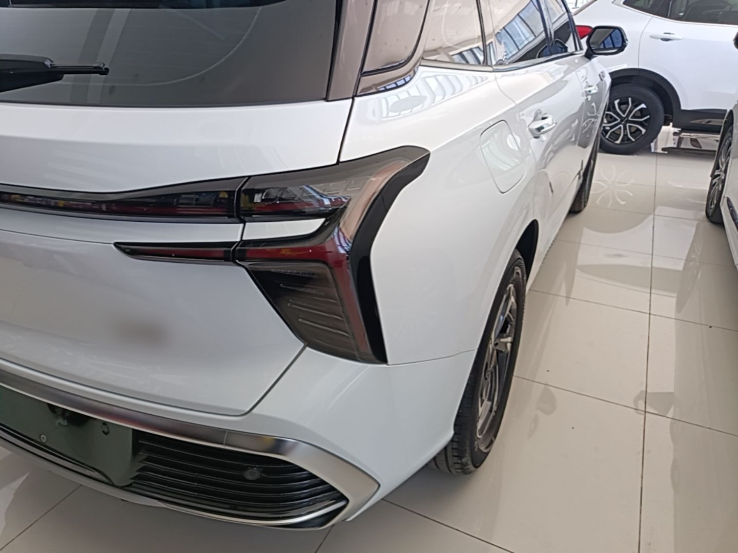 Hongqi HS3 2023 1.5T Two-Wheel Drive Shanwei Edition — снимка 9