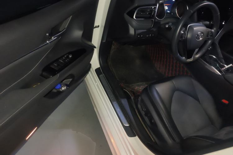 Used Toyota Camry 2021 2.0S FENGSHANG Edition