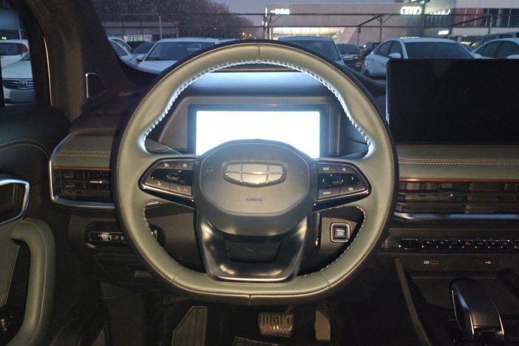 Used Geely Auto Haoyue L 2023 2.0T DCT Prestige Edition
