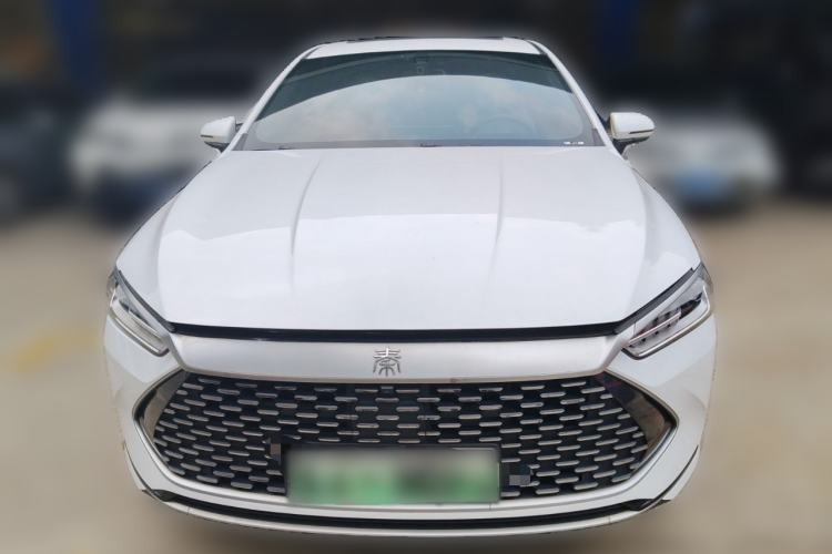 Used BYD Qin PLUS 2023 Champion Edition DM-i 120KM Beyond Model Front