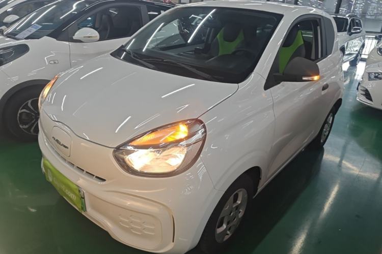 Used Roewe Clever 2021 302 km New Four-Seater Super-Efficient Version