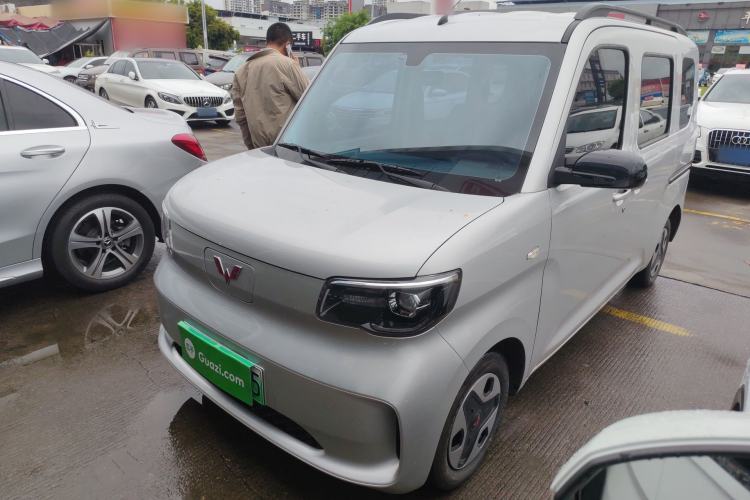 Used Wuling Zhiguang New Energy 2025 Comfort Model