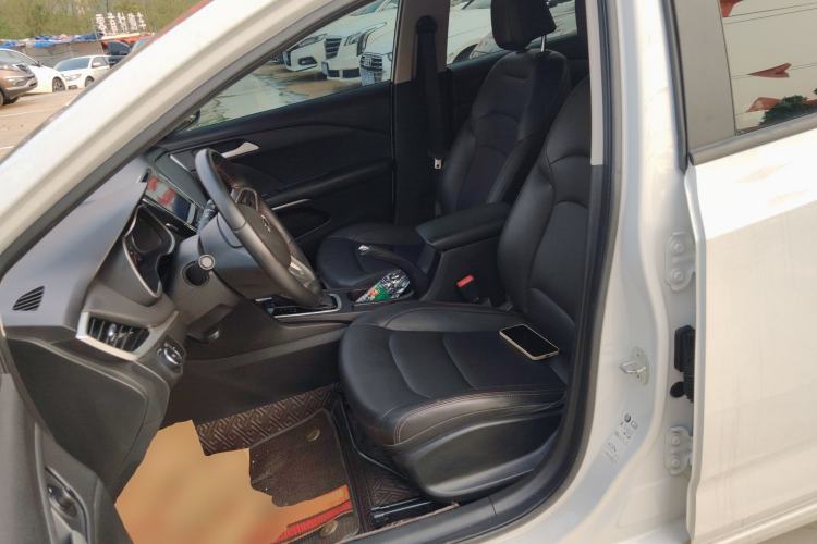 Used Chevrolet Monza 2020 Light Hybrid Redline 320T Dual-Clutch Joyful Edition Left Front Seat