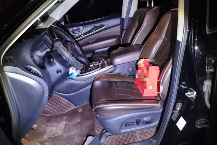 Used Infiniti QX60 2016 2.5 S/C Hybrid Two-Wheel-Drive Excellence Edition China V Standard Left Front Seat