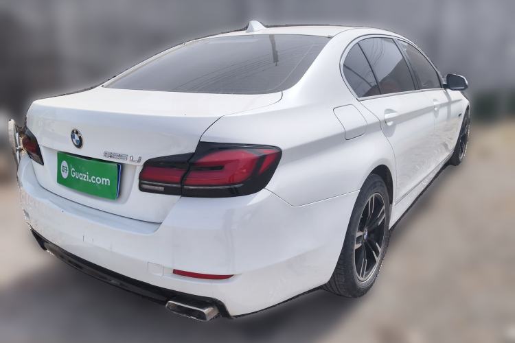 Used BMW 5 Series 2014 525Li Leading Model
