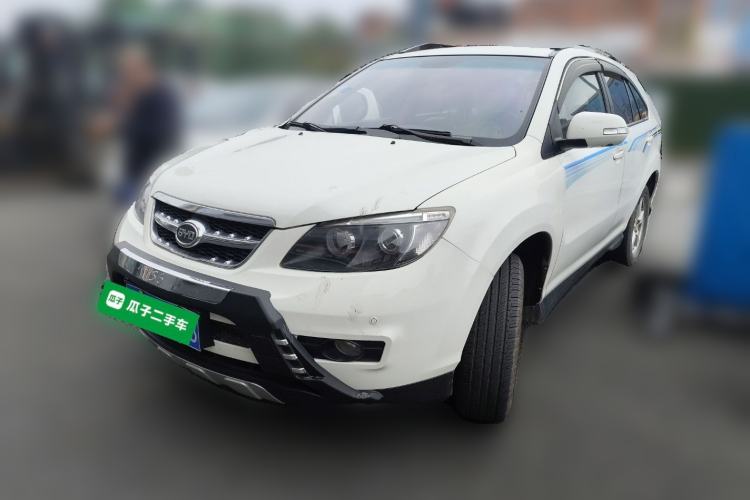 Used BYD S6 2014 2.4L Automatic Prestige 5-Seater
