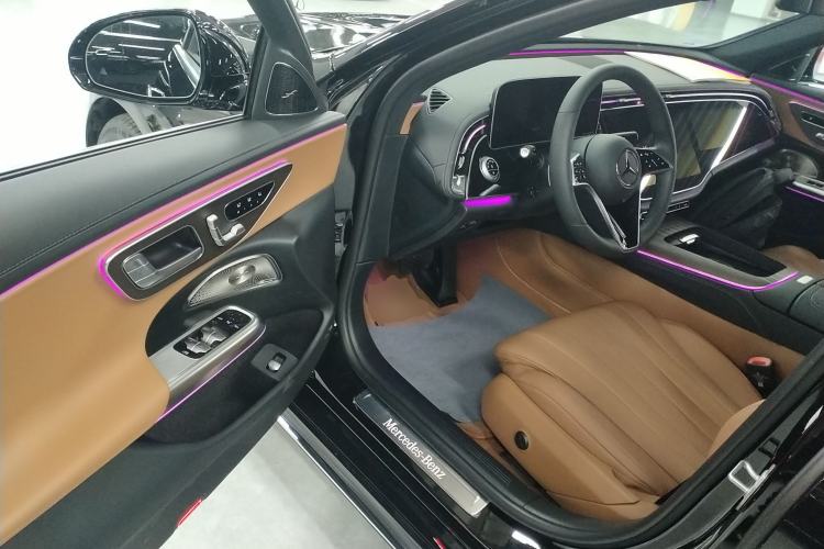 Used Mercedes-Benz E-Class 2025 Facelift E 300 L Luxury Edition