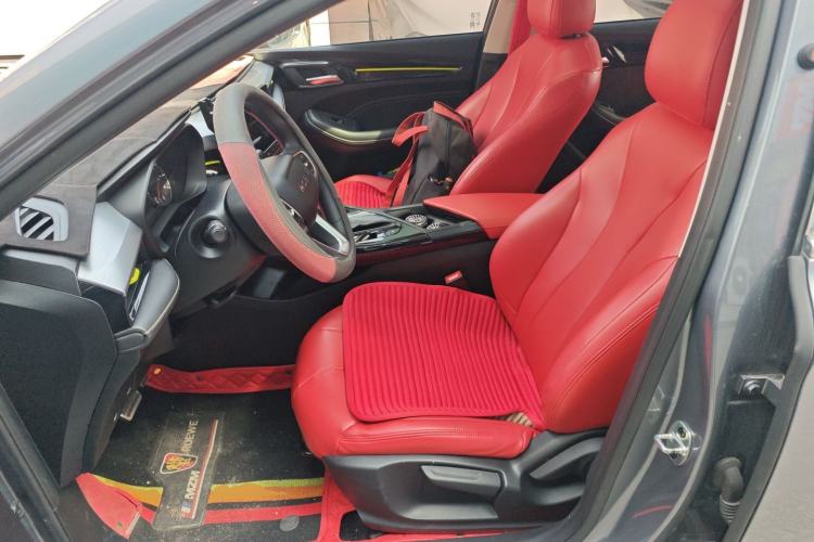 Used Roewe i5 2021 1.5L CVT Platinum Edition
