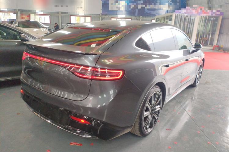 Used Hima Luxeed R7 2024 All-Electric 667 km Max