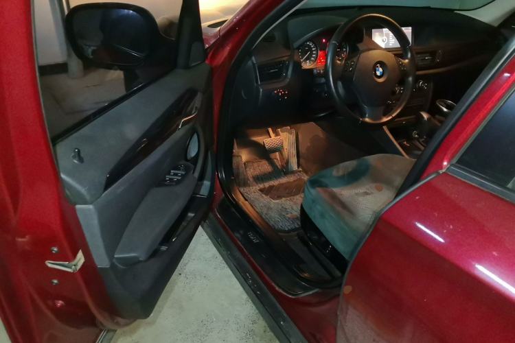 Used BMW X1 2012 sDrive18i Luxury Edition
