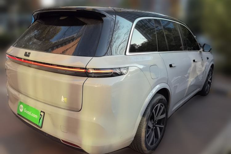 Used Li Auto L8 2023 Air model