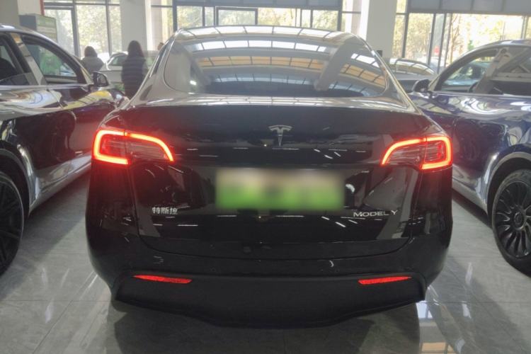 Used Tesla Model Y 2022 Rear-Wheel-Drive Version