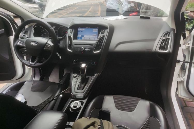 Used Ford Focus 2018 Hatchback Classic EcoBoost 180 Automatic Elite Model