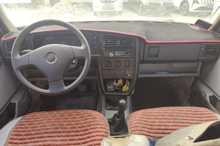 Used Volkswagen Jetta 2010 1.6L Partner
