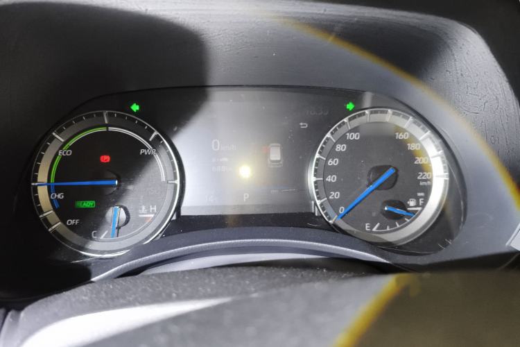 Used Toyota Highlander 2023 2.5L Smart Electric Hybrid Dual-Engine Two-Wheel Drive Elite Version 5 Seats Instrument Cluster