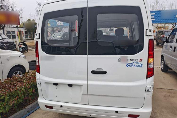 Used CHANGAN KAICHENG Ruixing EM80 2025 Wealth Edition Passenger Version Comfortable Model 6 Seats 300km Side-Hinged Doors
