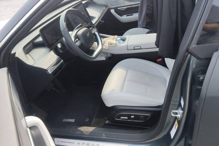 Used XPeng P7 2023 P7i 702 Pro Left Front Seat