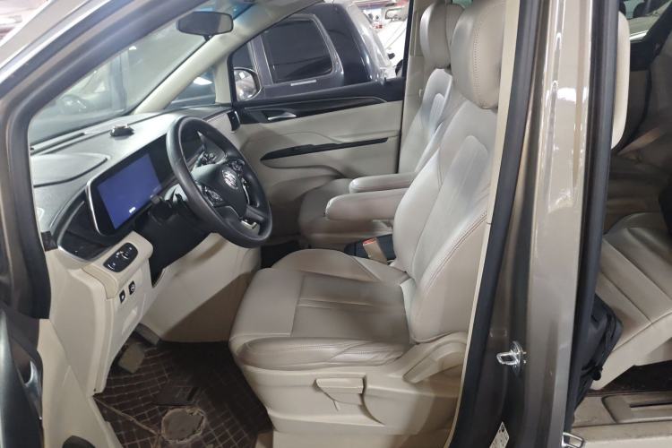 Used Buick GL8 2021 ES Landtrek 653T Comfort Edition