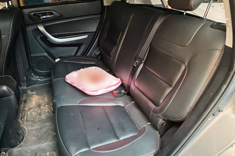 Used CHANGAN CS35 2017 1.6L Manual Luxury Model