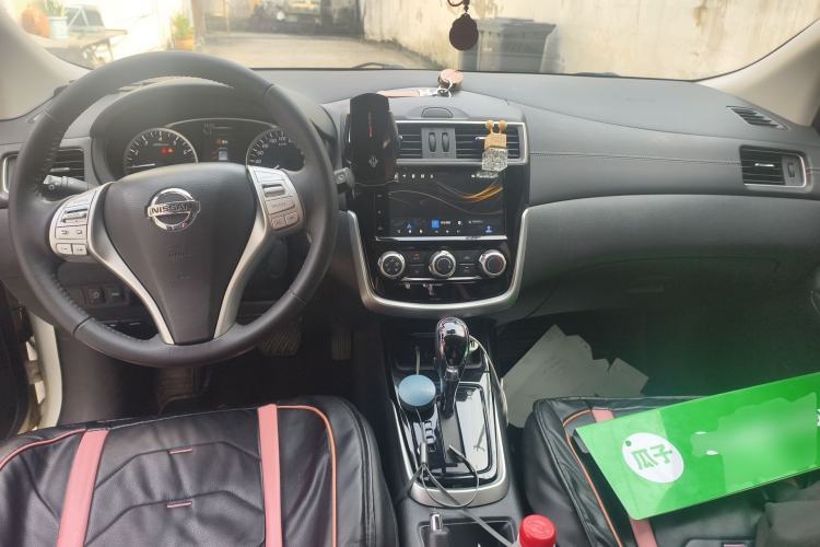 Used Nissan Tiida 2021 1.6L CVT Smart Drive Edition Center Console