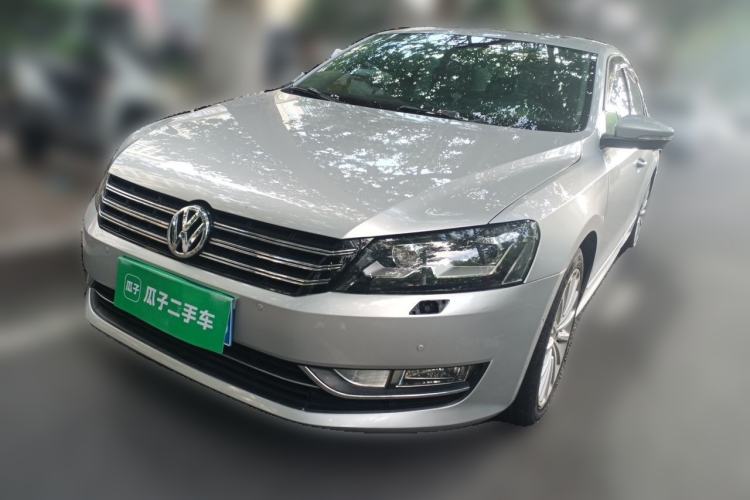 Used Volkswagen Passat 2011 3.0L V6 DSG Flagship Edition