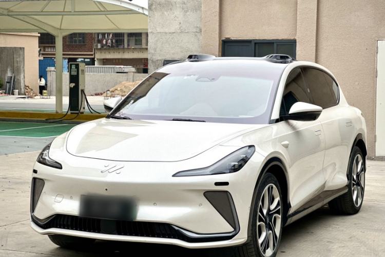 Used IM LS7 2023 100kWh Pro All-Wheel-Drive Version