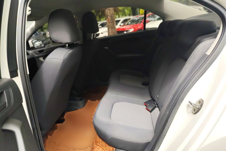 Used Volkswagen Santana 2019 1.5L Automatic Fashion Edition China VI Left Rear Seat