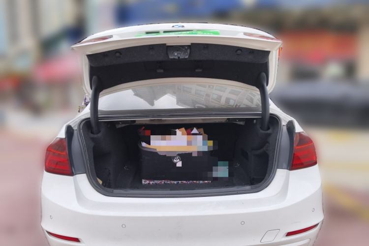 Used BMW 3 Series 2015 320i Fashion Model