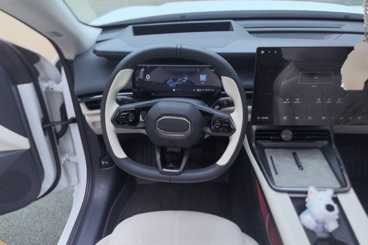 Used Lynk & Co 07 2024 EM-P 126 Long-Range Ultra