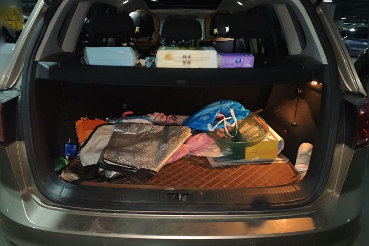 Used Volkswagen Golf Sportsvan 2016 230TSI Automatic Trend Edition Trunk