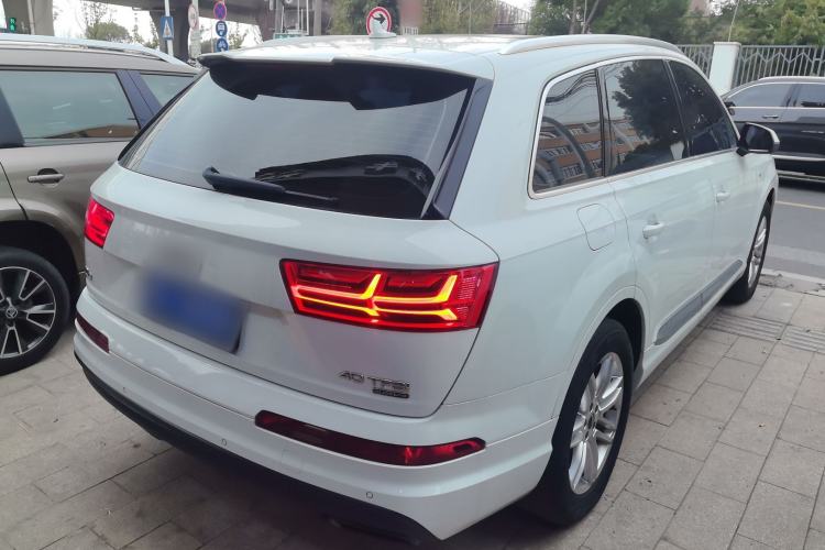 Used Audi Q7 2016 40 TFSI Comfort Model