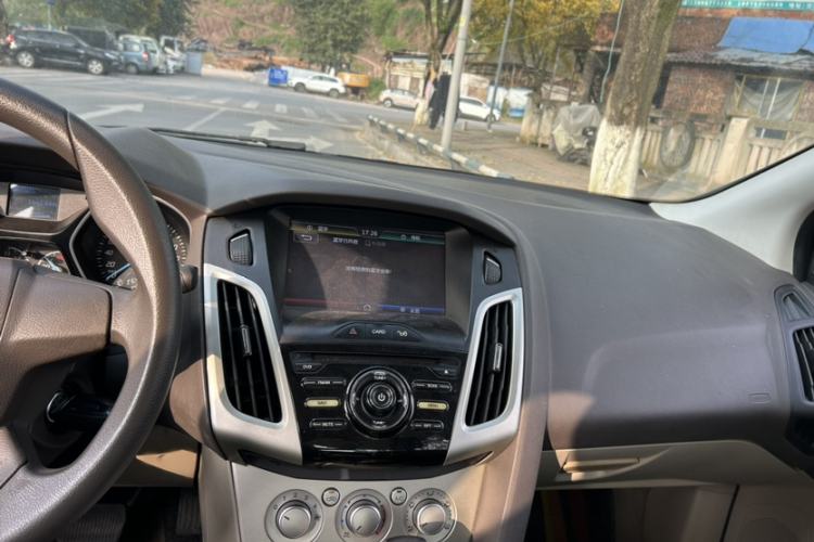 Used Ford Focus 2012 Sedan 1.6L Automatic Comfort Model