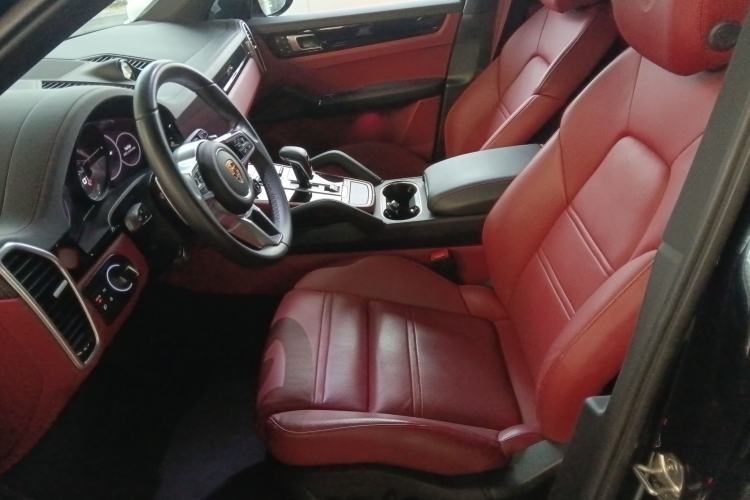 Used Porsche Cayenne E-Hybrid 2023 Cayenne E-Hybrid 2.0T Platinum Edition Left Front Seat