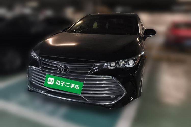 Used Toyota Avalon 2019 2.0L XLE Premium Edition China VI Guazi used car, China used car export, Used car for sale, Used cars, Cheapest cars for sale