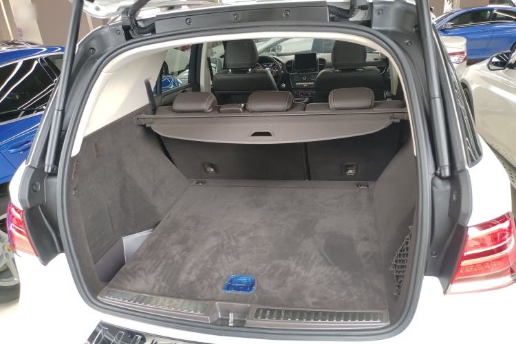 Used Mercedes-Benz GLE 2017 GLE 320 4MATIC Dynamic Model Trunk