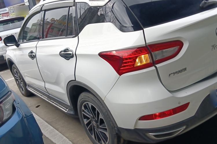 Used GAC Trumpchi GS4 2015 200T Manual Luxury Edition
