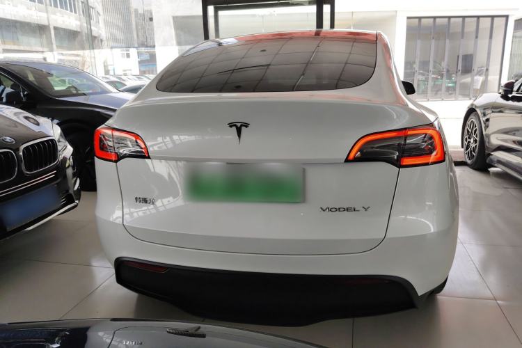 Used Tesla Model Y 2024 Rear-Wheel-Drive Version Rear