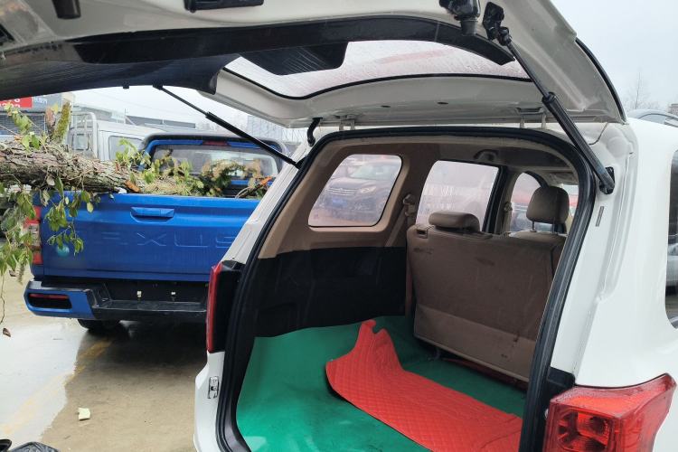 Used Wuling Hongguang 2019 1.5L S Comfort Edition China VI LAR
